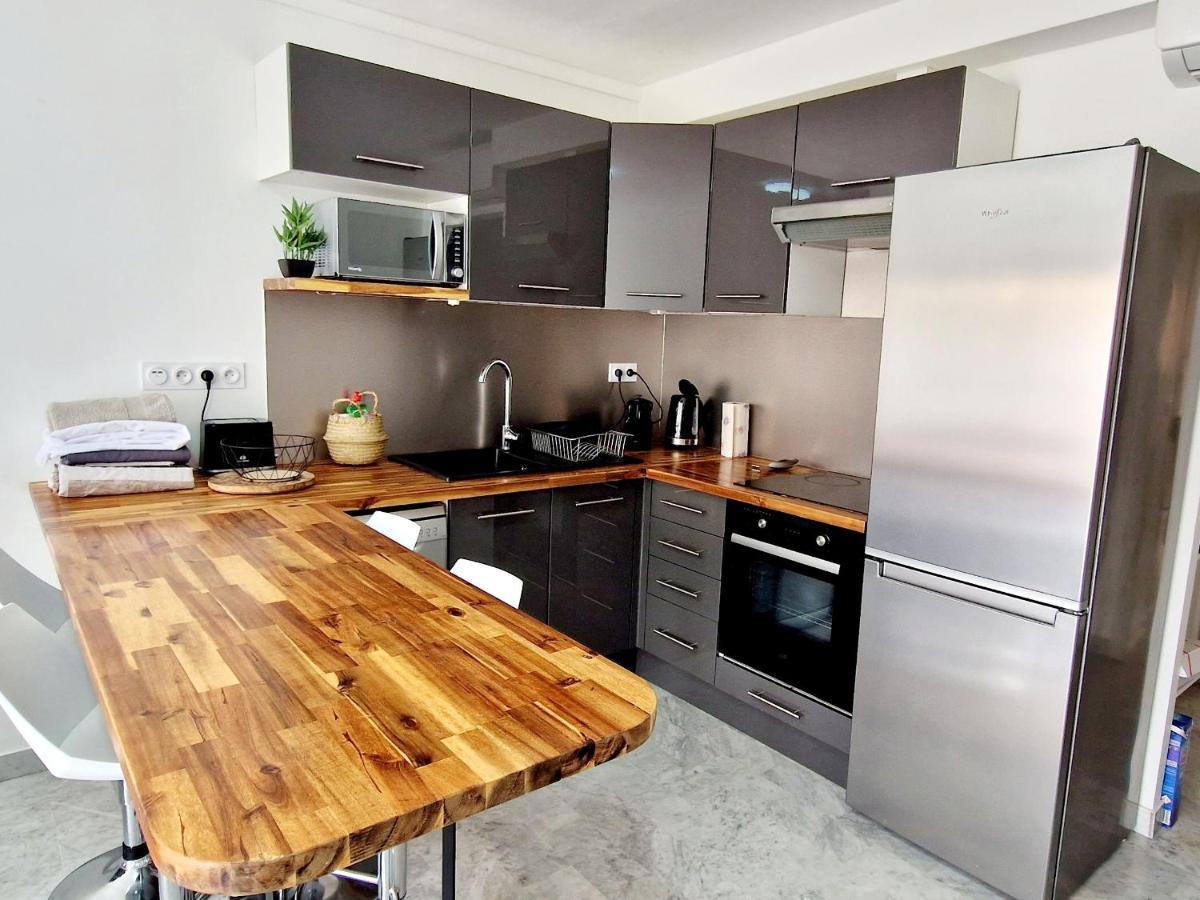 Apartment Le Pauliani : 3 Pieces *